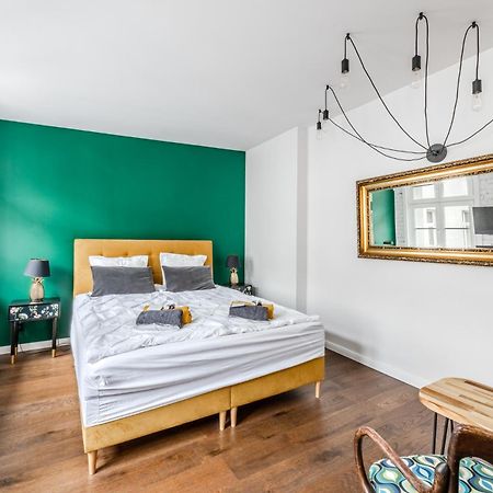 Green Door Mostowa Торунь Экстерьер фото