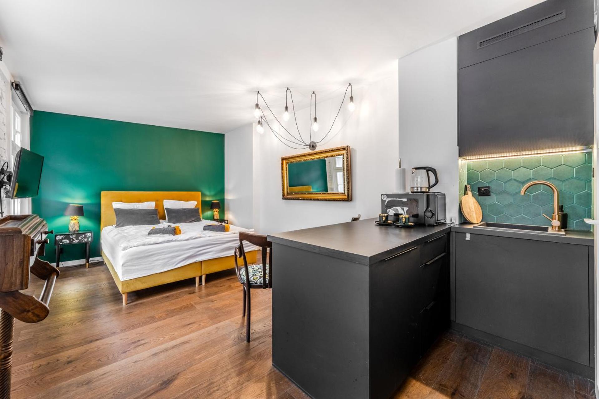 Green Door Mostowa Торунь Экстерьер фото